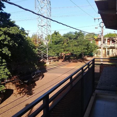 Ciudad del Este - Apartamento completo con todos los servicios Apartamento Exterior foto