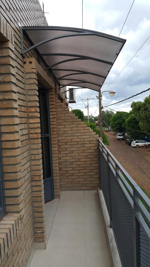 Ciudad del Este - Apartamento completo con todos los servicios Apartamento Exterior foto